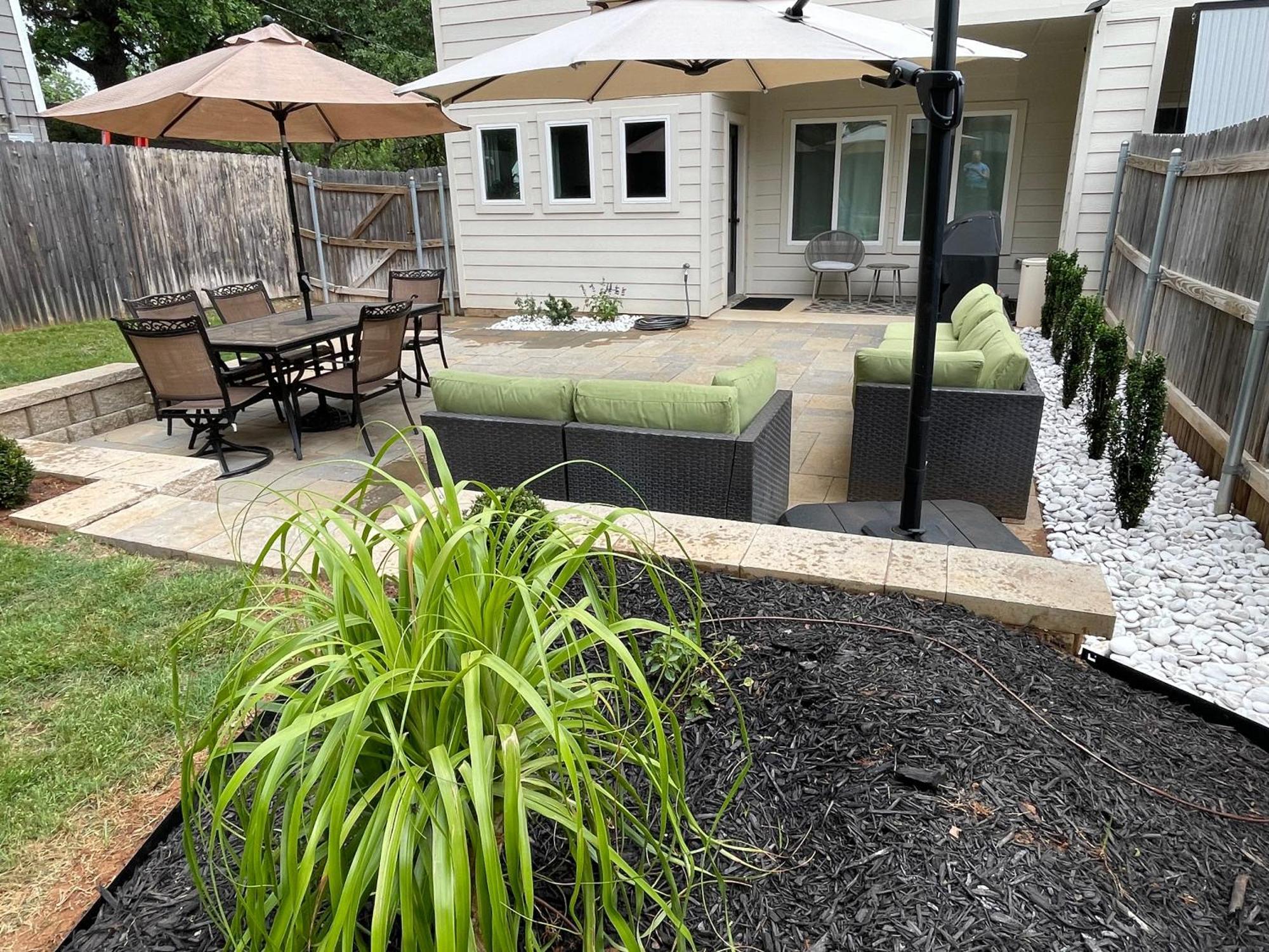 Stylish Townhome Near At&T Stadium, Globe Life, Six Flags & More Arlington Eksteriør billede
