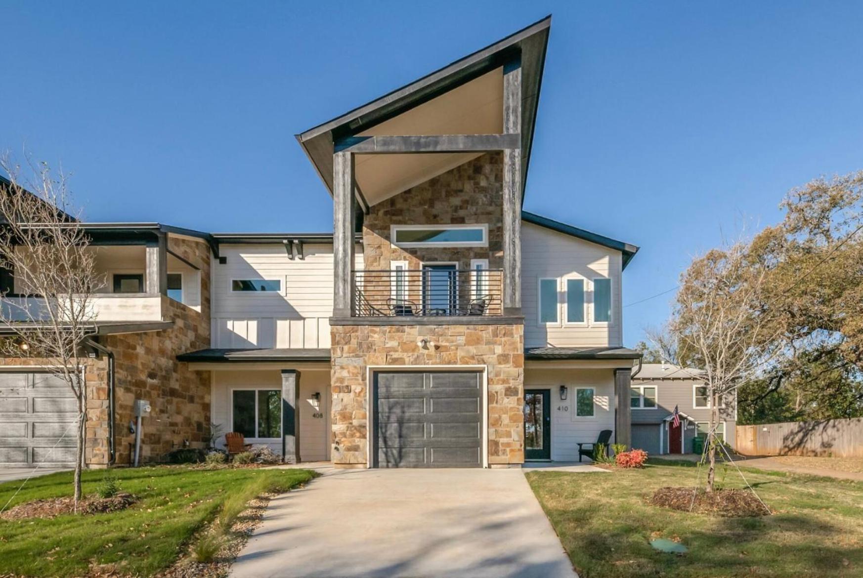 Stylish Townhome Near At&T Stadium, Globe Life, Six Flags & More Arlington Eksteriør billede